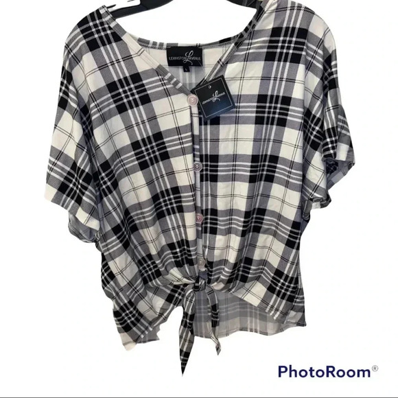 LEXINGTON LAVENUE - Picture 3 of 4